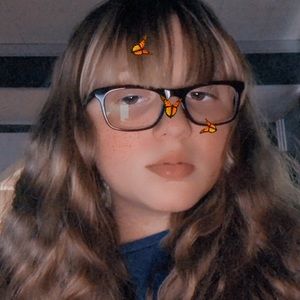 Meet your Posher, Delilah